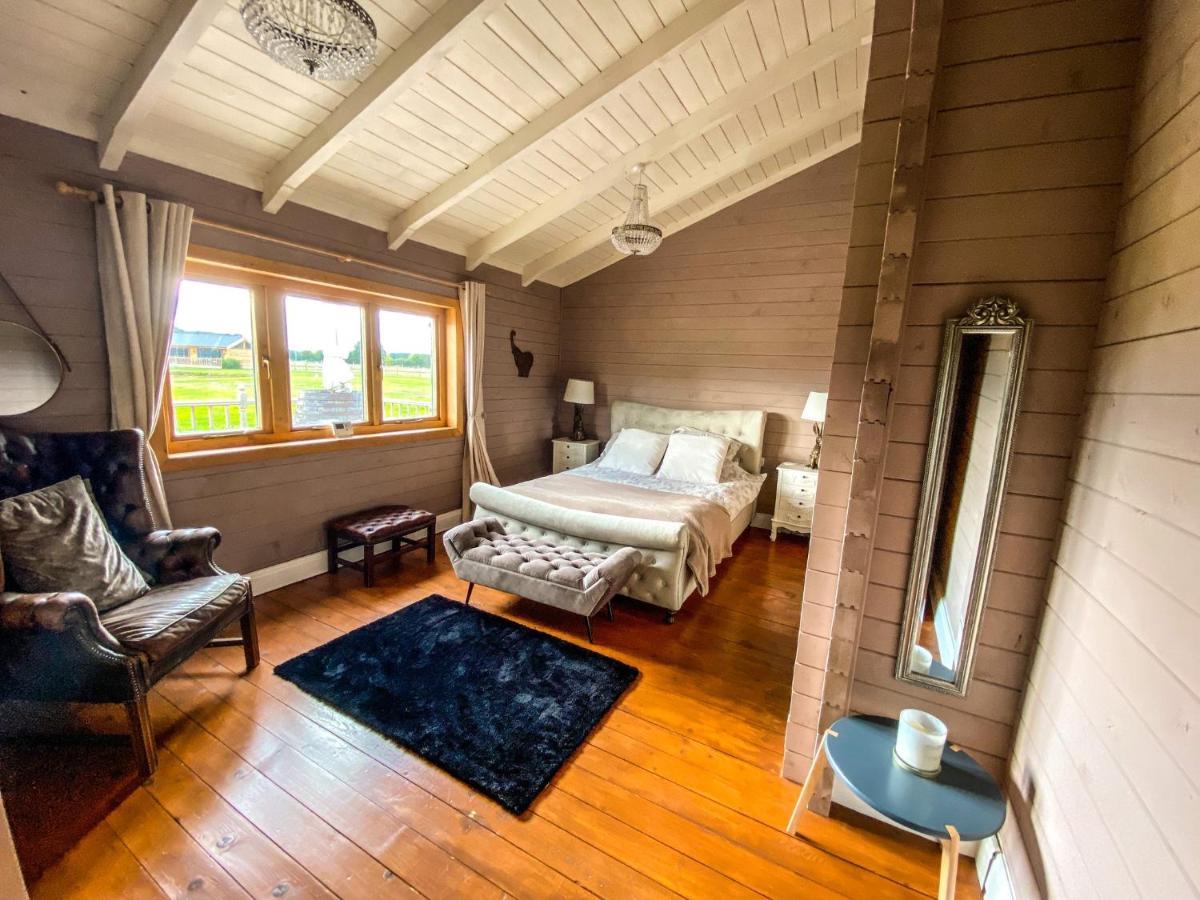Beautiful 3-Bed Luxury Private Lodge In York Esterno foto
