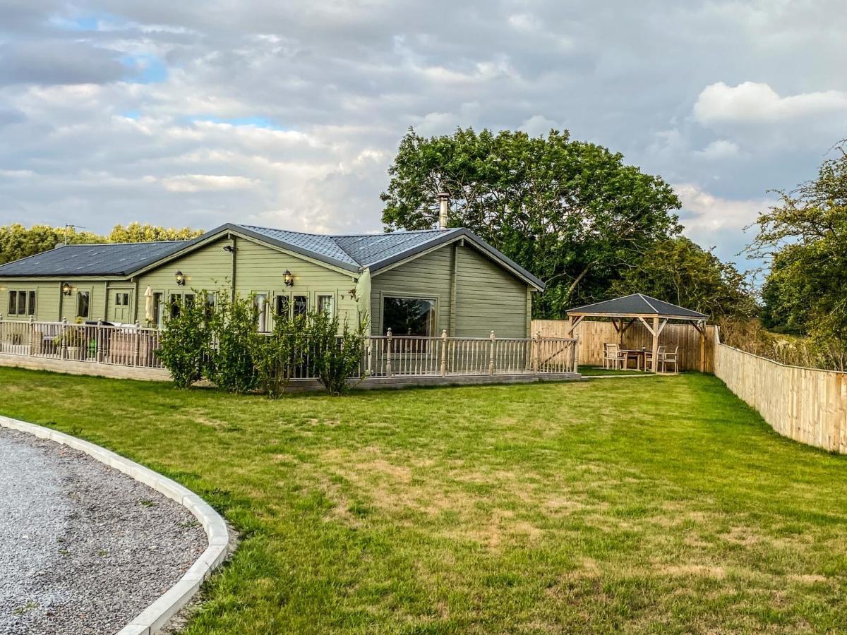 Beautiful 3-Bed Luxury Private Lodge In York Esterno foto