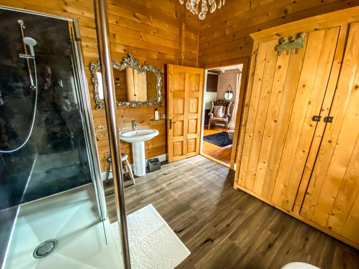Beautiful 3-Bed Luxury Private Lodge In York Esterno foto